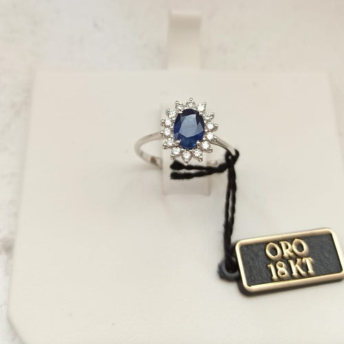 ANELLO CON ZAFFIRO BLU E DIAMANTI NATURALI, ORO BIANCO 18CT