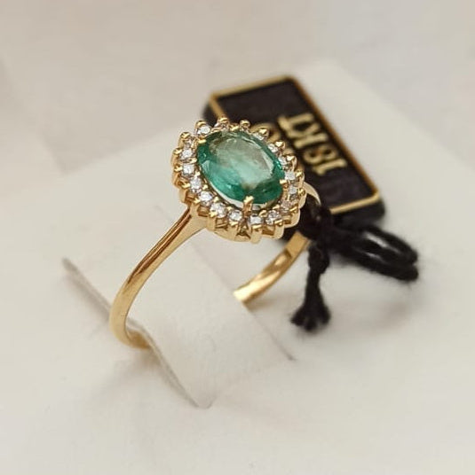 ANELLO CON SMERALDO NATURALE E DIAMANTI NATURALI, ORO GIALLO 18CT